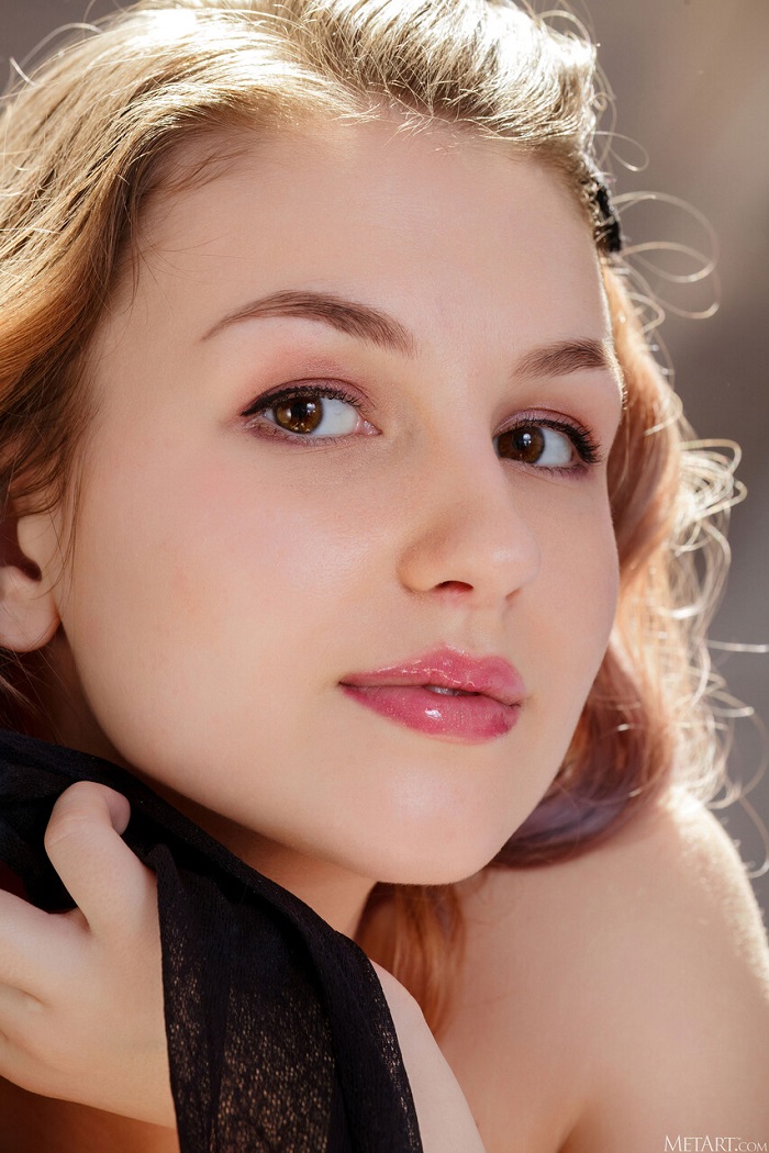 Sexy photos of Isabele